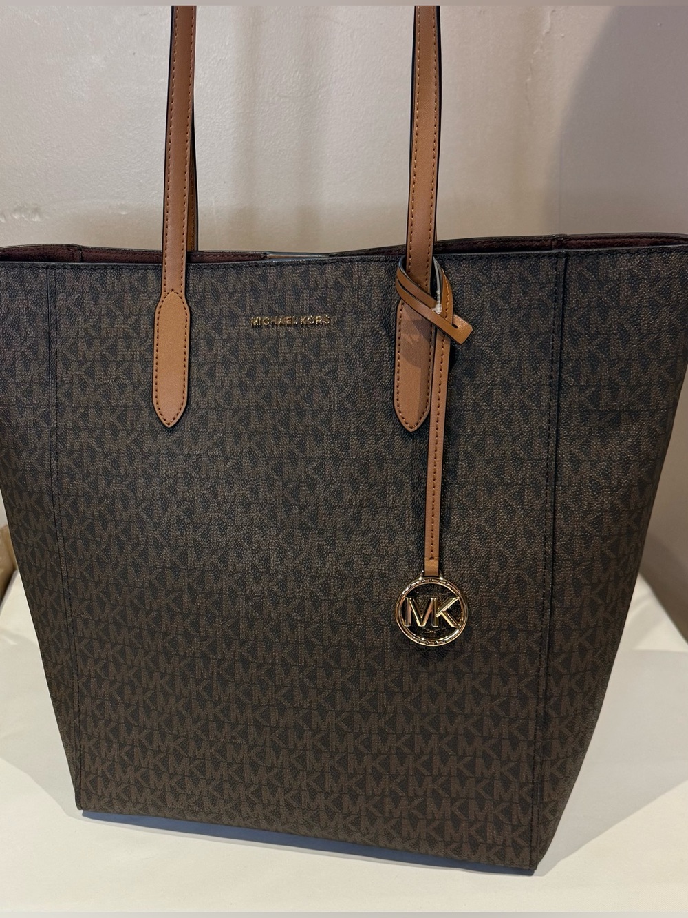 Michael Kors Sinclair Brown Signature Tote with Tan Trim NWOT